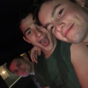 Meet your Posher, Zack